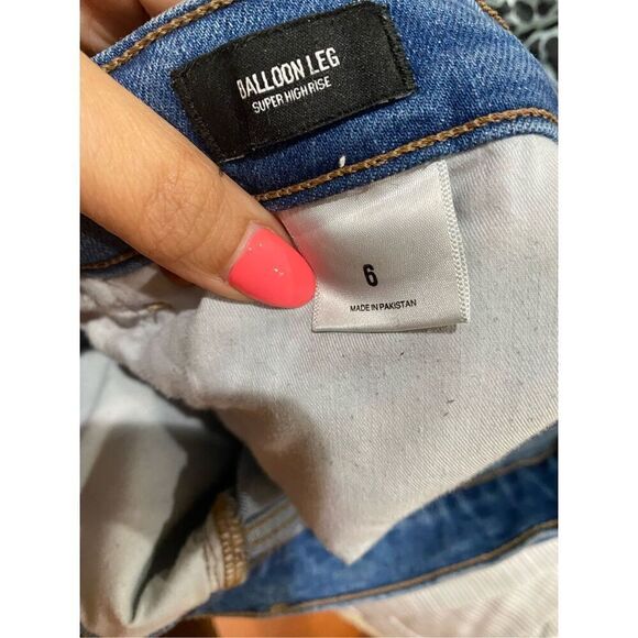 Express Balloon leg denim super high rise jeans size 6 - Picture 6 of 7